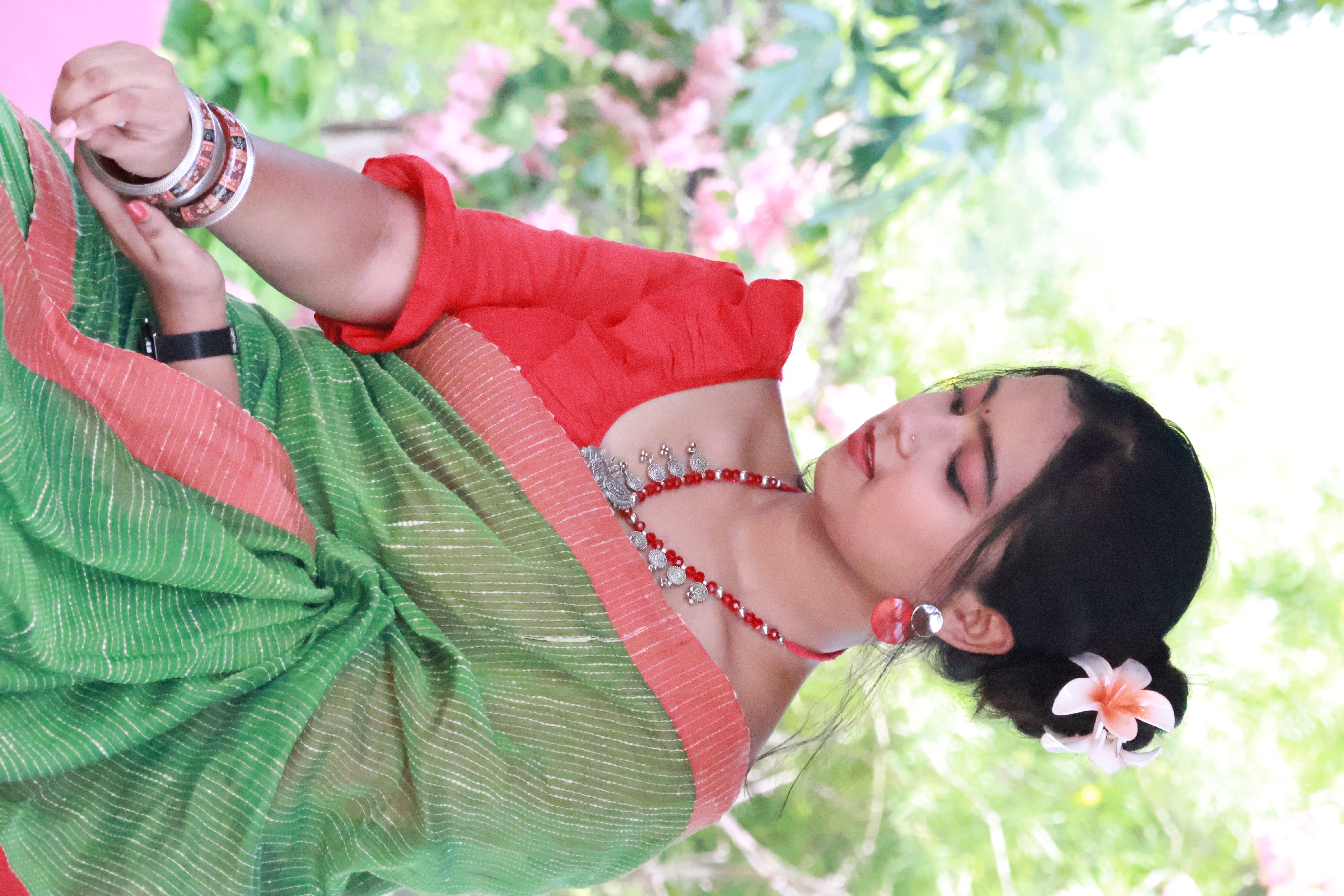 Green with Red Border